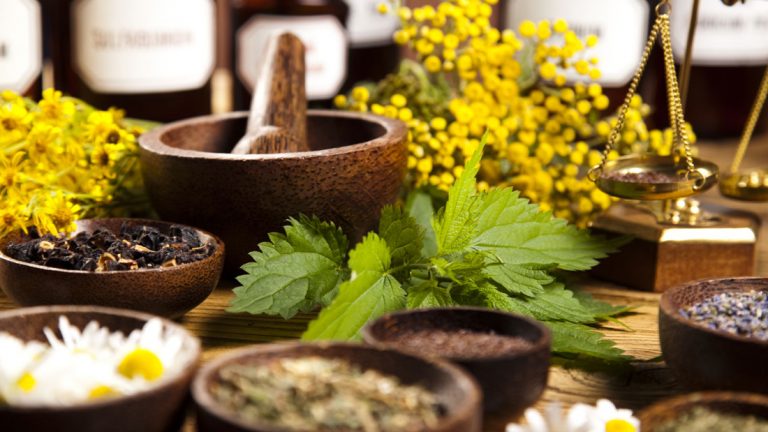 Benefits Of Ayurvedic Tooth Powders
